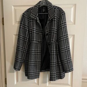 RQT tweed Black and White Checkered Blazer